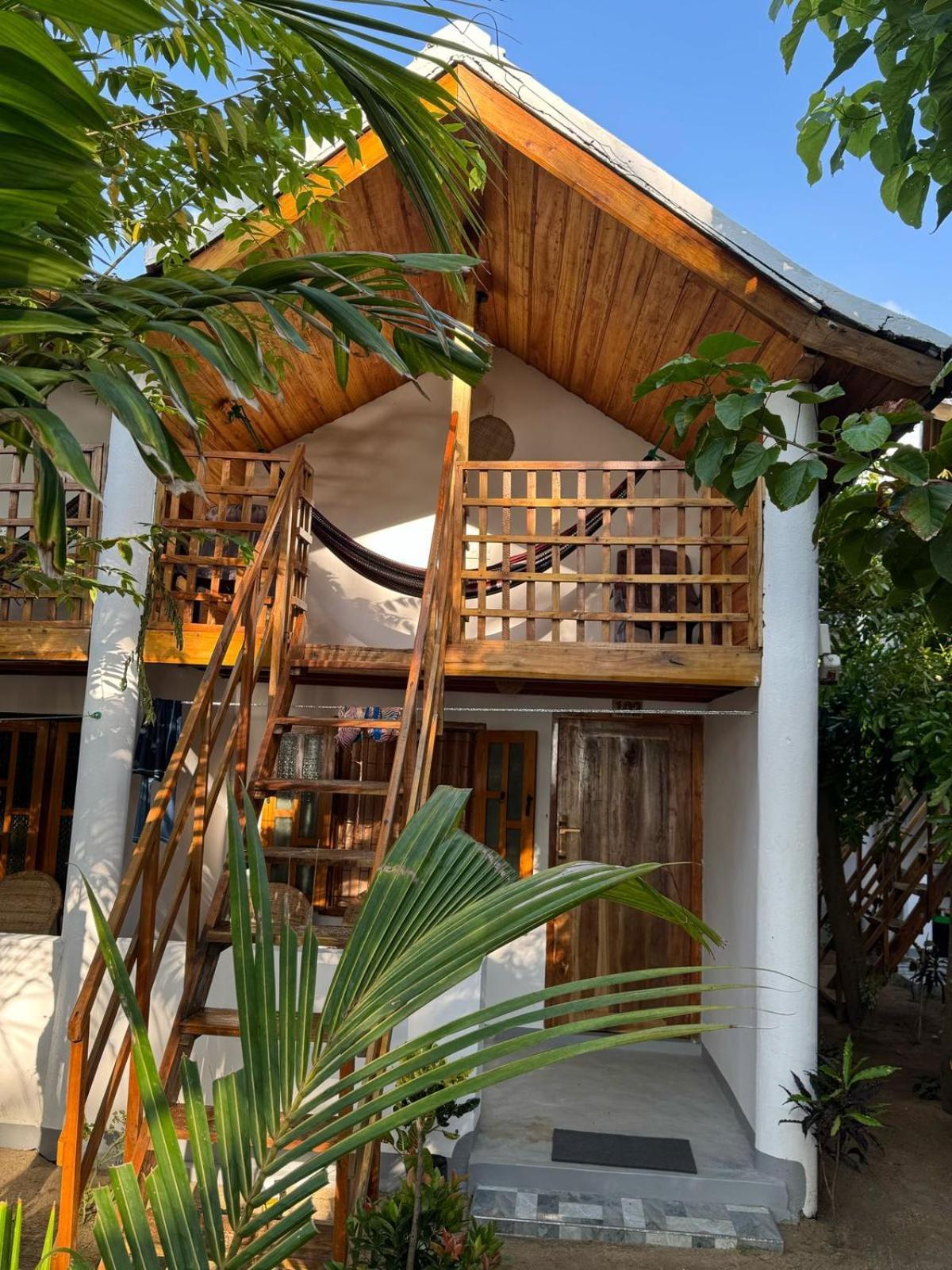 Beach Wave Hotel Аругам Экстерьер фото