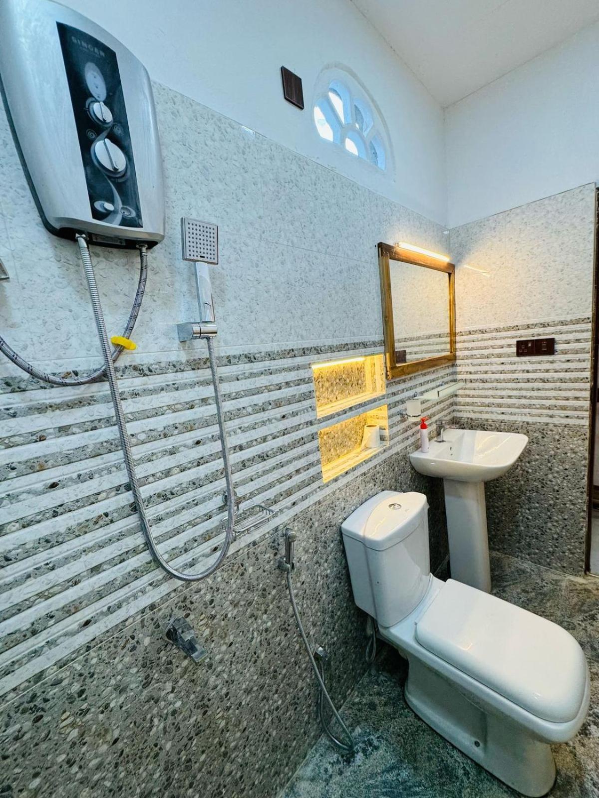 Beach Wave Hotel Аругам Экстерьер фото